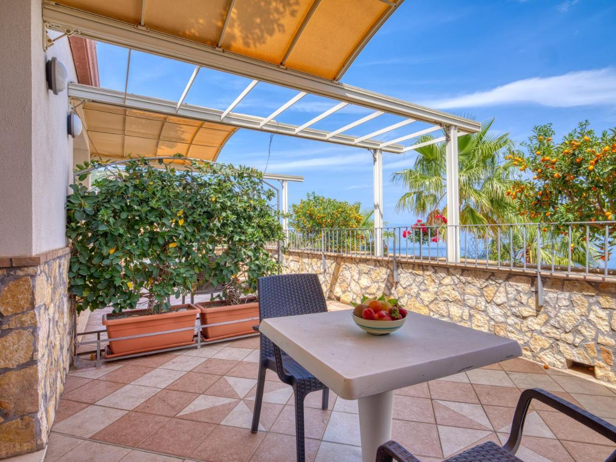 Hotel Antares Letojanni Dış mekan fotoğraf