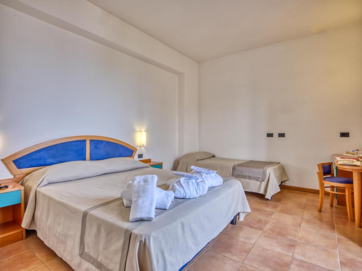 Hotel Antares Letojanni Dış mekan fotoğraf