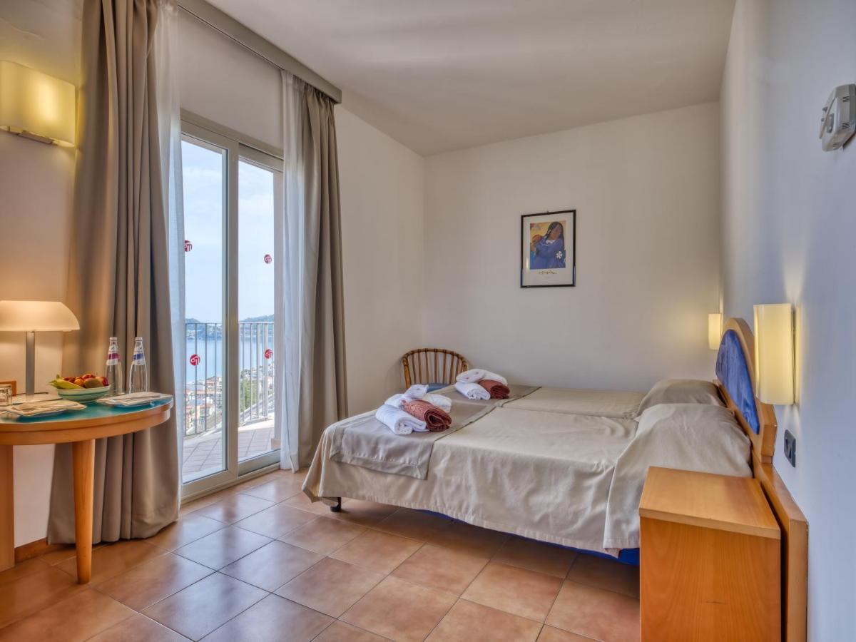 Hotel Antares Letojanni Dış mekan fotoğraf