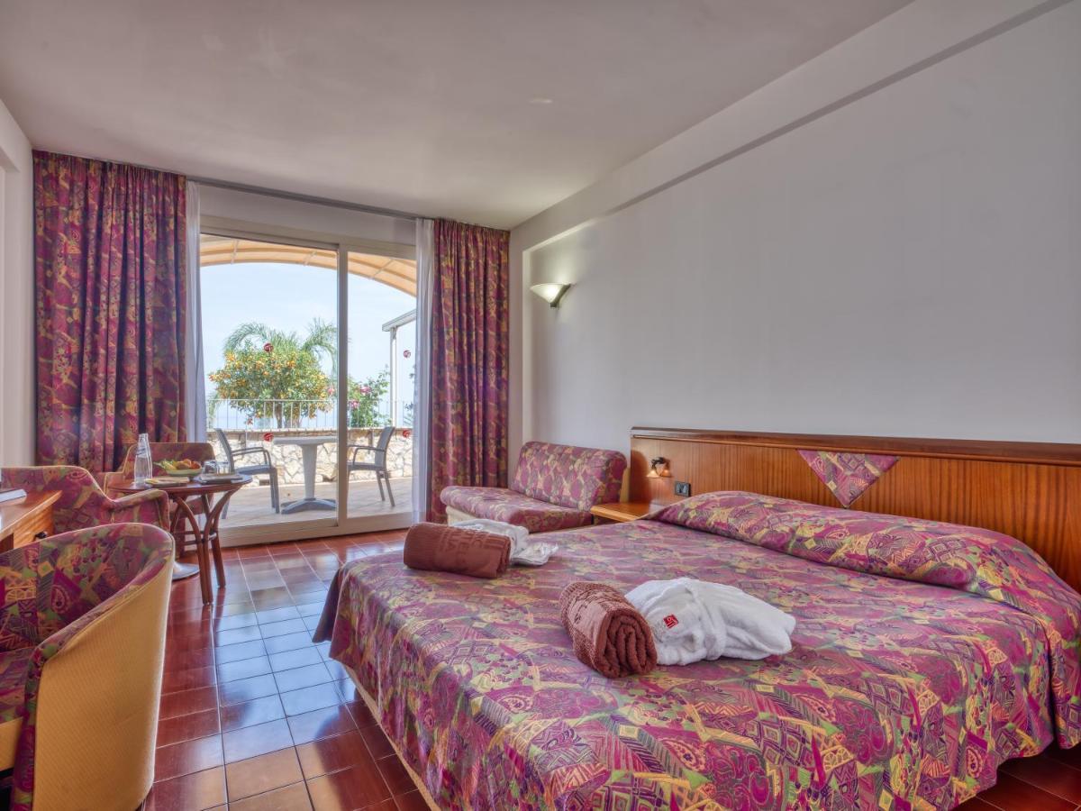 Hotel Antares Letojanni Dış mekan fotoğraf