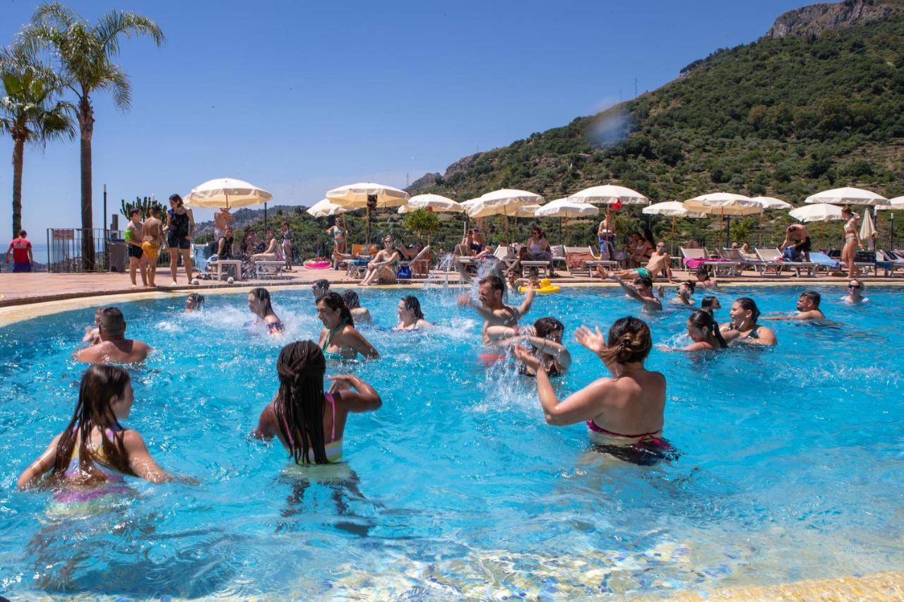 Hotel Antares Letojanni Dış mekan fotoğraf