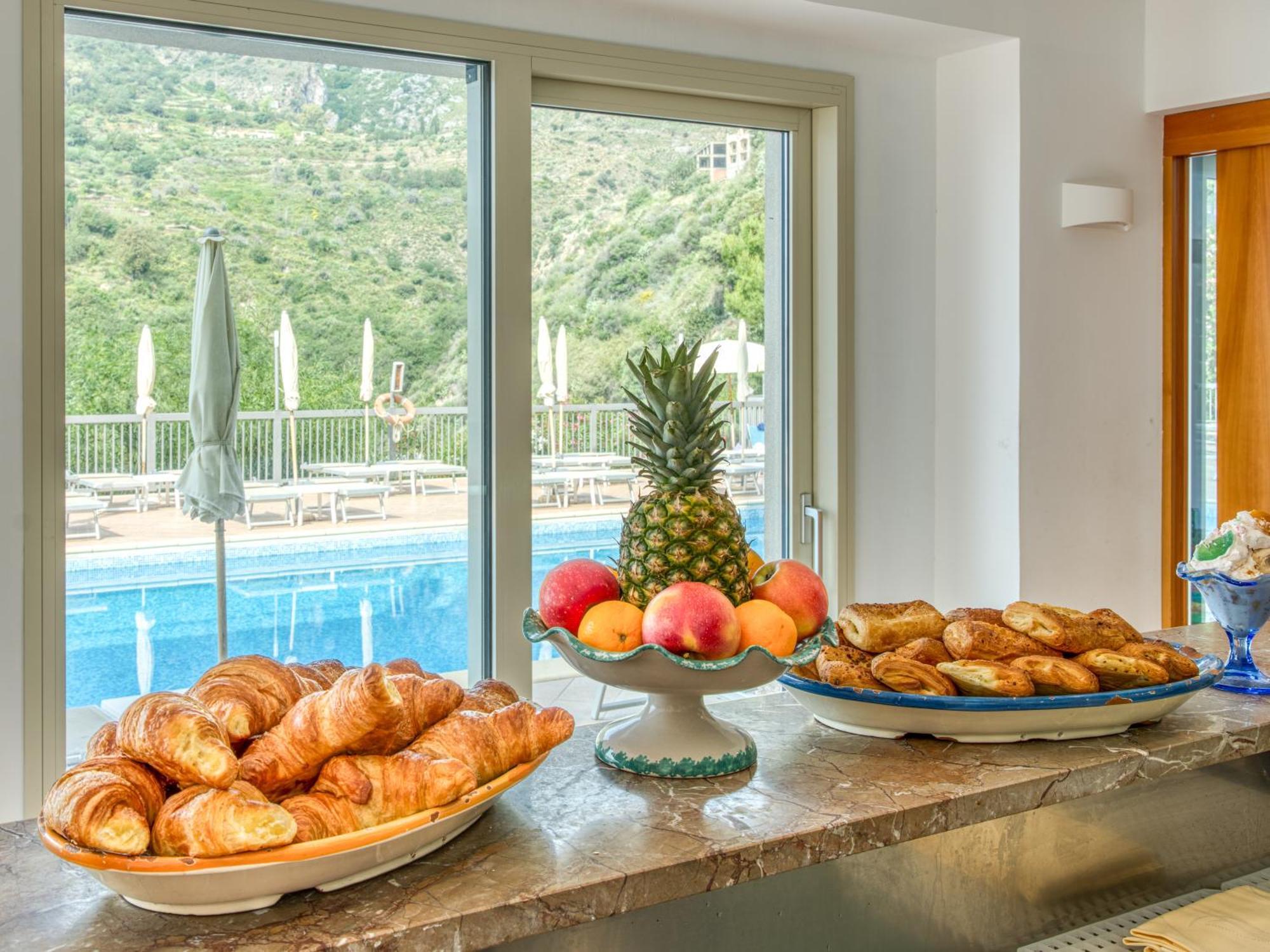Hotel Antares Letojanni Dış mekan fotoğraf