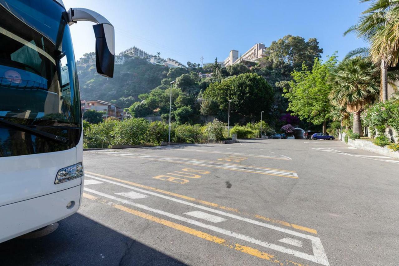 Hotel Antares Letojanni Dış mekan fotoğraf