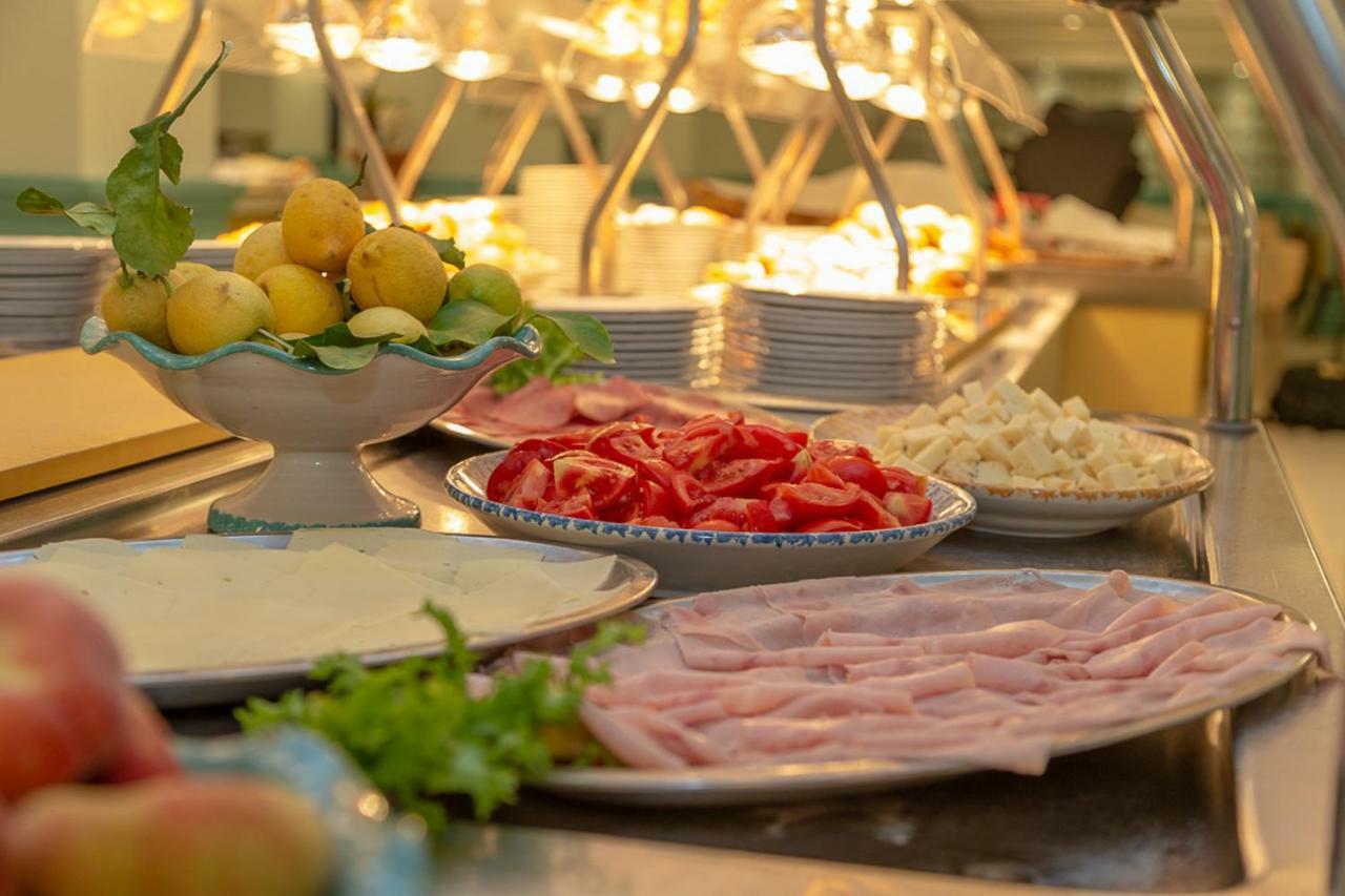 Hotel Antares Letojanni Dış mekan fotoğraf