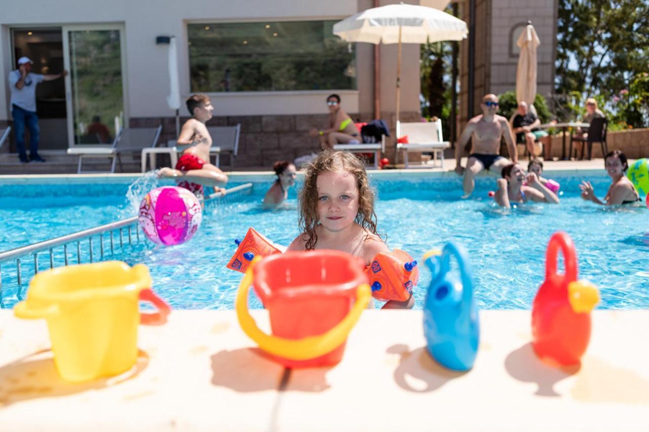 Hotel Antares Letojanni Dış mekan fotoğraf